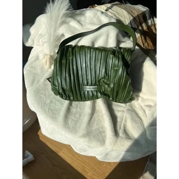 KARL LAGERFELD x AMBER VALLETTA KLXAV PLEATED FOLDED TOTE - Picture 1 of 9
